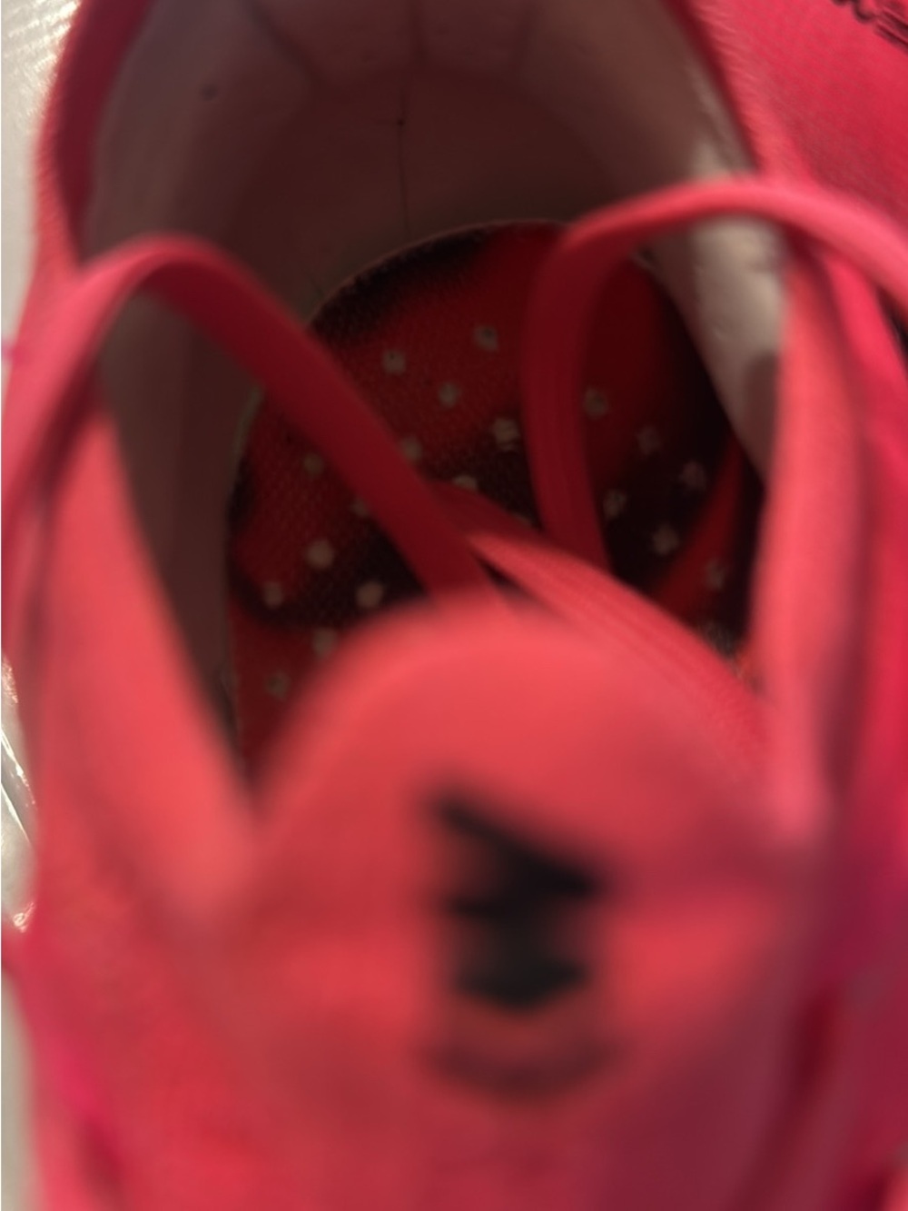 Nike Women’s AG Mecurial Vapor Cleats - Picture 6 of 7